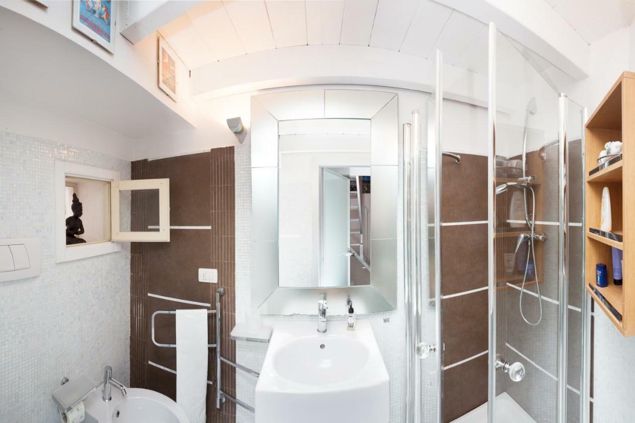 La Piccola Dimora Dell' Alcantarine Apartamento Lecce Exterior foto
